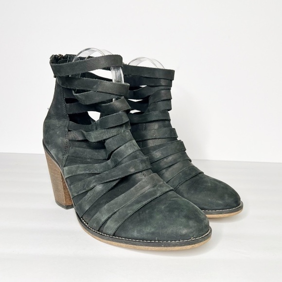 Free People Hybrid Leather Stacked Heeled Ankle Bootie Black Size 40 9 Women’s - Picture 1 of 8